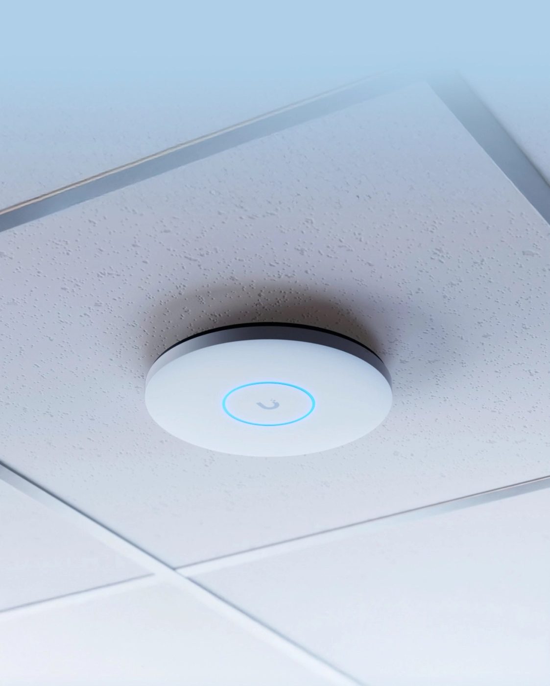 Borne Wi-Fi professionnelle installée au plafond
